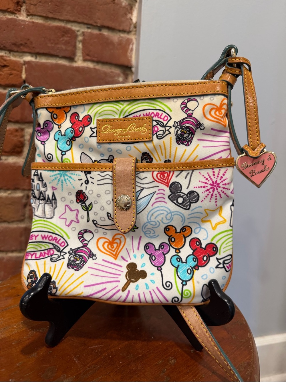 Disney Dooney Bourke Sketch Crossbody Bag Heart Charm Mickey Castle Nylon Purse - Picture 6 of 16